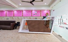 Hotel O Bharat Stay Near Indira Gandhi International Airport